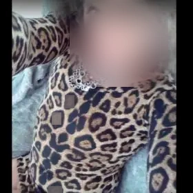 Trans charmante pour soirée chaude